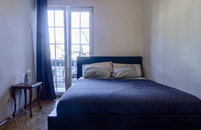 Alquiler de un elegante apartamento de 2 habitaciones, 54 m², cerca del centro de Belgrado, Serbia